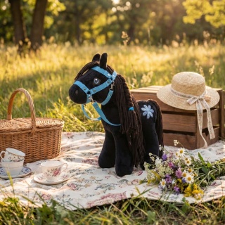 Koń zabawka maskotka pluszowa "Raven" (40 cm, kantar, wodze, derka)