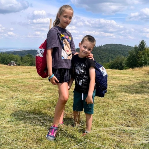 Workoplecak na Hobby Horse. Granatowy, krata